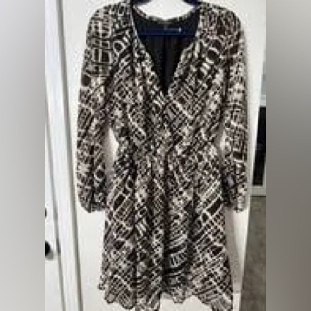 Banana Republic Women’s Size Small Ruched Mini Dress Long Sleeve Fit Flare